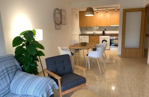 Cambrils Apartment | Acogedor apartamento con piscina en Vilafortuny, Cambrils