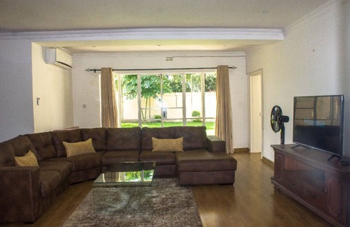 Harare Apartment | ADAM'S PLACE, Unit 1