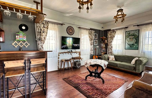 Bozcaada Hotel | Adayel Otel & Bağ Evi