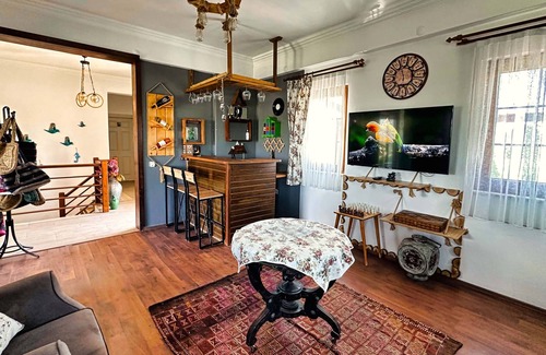 Bozcaada Hotel | Adayel Otel & Bağ Evi