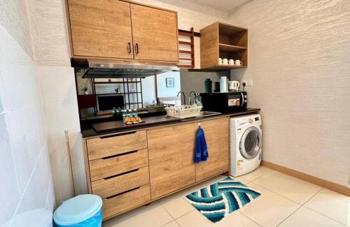 Kuantan Apartment | Adek's timurbay seaview