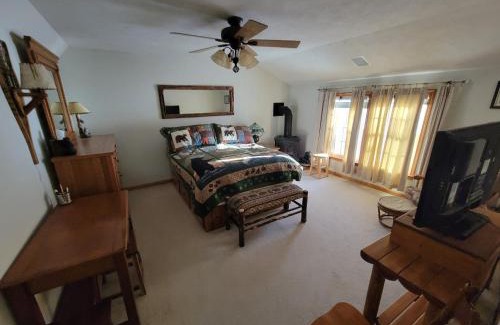 Minerva House | Adirondack Cozy Cottage Hideaway home