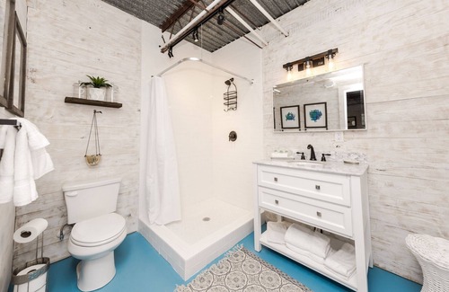 Historic Downtown Apalachicola Apartment | Admirals Quarters at Scipio Creek Marina