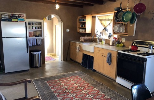 Arroyo Seco House | Adobe Meets Mid-Century Charm in Arroyo Seco