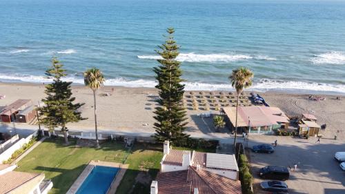 Torre de Benagalbon House | Adosado frente a la Playa