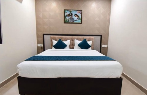 Civil Lines Hotel | ADVANTAGE INN