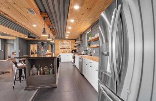 Caddo House | Adventure Awaits @ Caddo Ridge