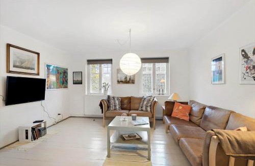 Ærø Municipality House | AE284-Aeroskobing-Gyden-13