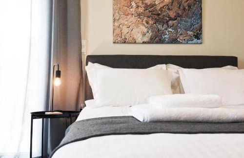 Markopoulon Apartment | Aellō luxury apartments