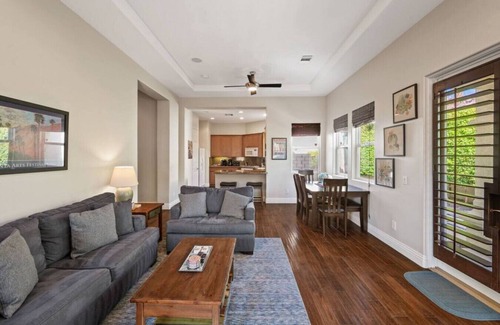 La Quinta House | Affordable Desert Getaway w/Private Pool + Hot Tub!