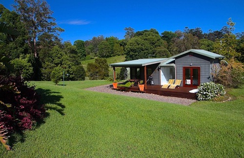 Kalang Cottage | Afterglow offers romance, luxury and indulgence amid the quiet beauty of nature