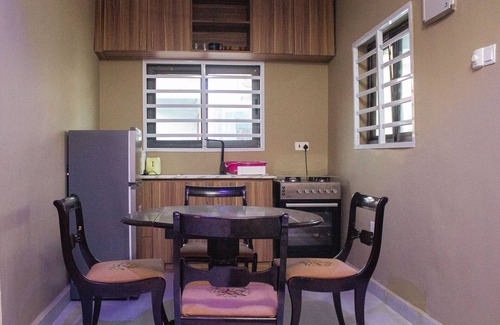 Prampram Bed & Breakfast | Afua Oparebea Courts
