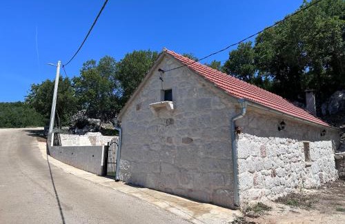 Zagvozd House | Aga