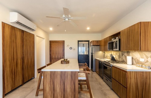 P Chahue Condo | Agaves 204