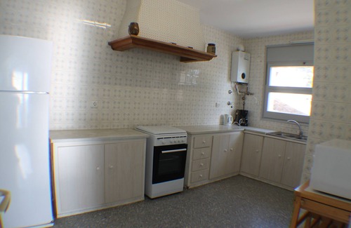 Almadraba-Canyelles House | Agi Gaviota Beach Casa for rent in Roses Girona.