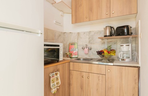 Alikanas Apartment | Agnadi Sea View Apartments