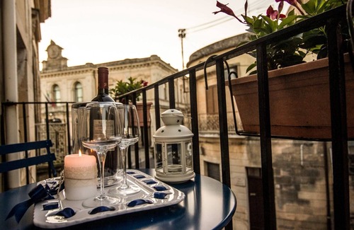 Palazzolo Acreide Historic Centre Apartment | Agora Holiday House