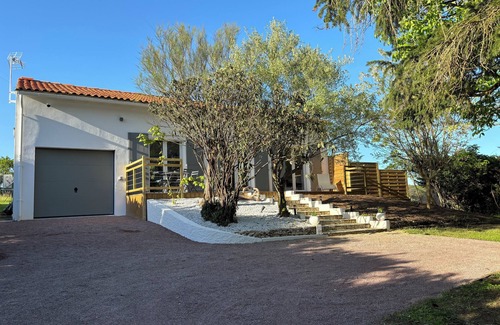 Meursac House | Agréable Maison au Calme , Proche de la mer