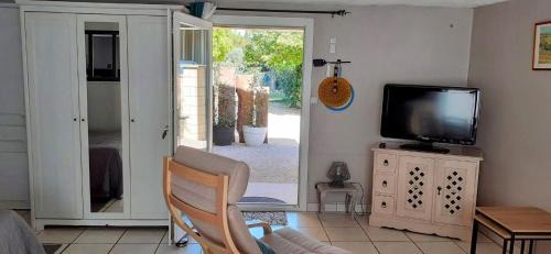 Eyragues House | Agréable studio près de st Rémy de Provence