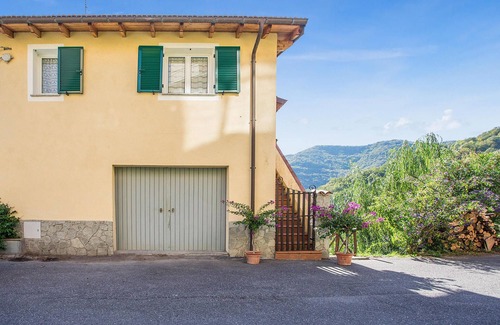 Vellego House | Agriturismo Borgo degli Ulivi