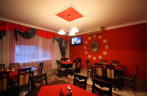 Bodzentyn House | AGROTURYSTYKA MAŁA CZARNA