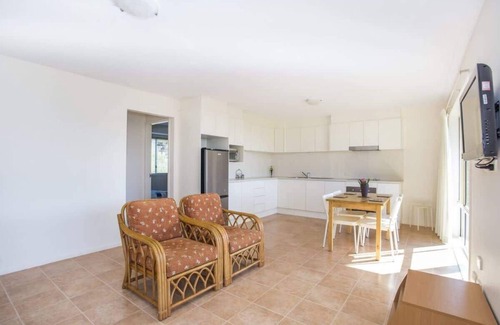 Bawley Point House | Aidan Summary: 4-bedr