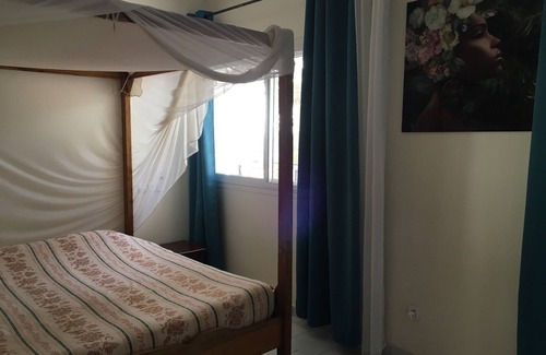 Mbour House | Air-conditioned double suite SEA VIEW, pool, garden, patio, terraces