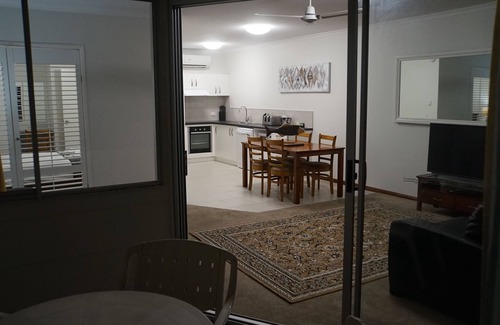 Airlie Beach Apartment | Airlie Seaview Apartments