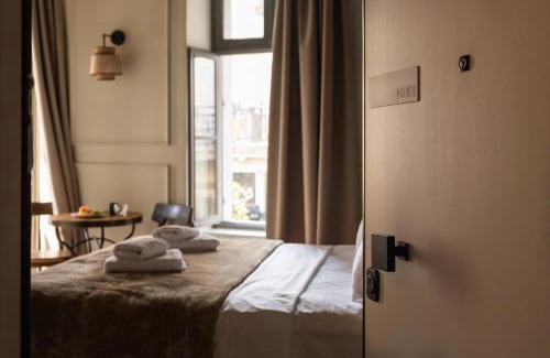 Monastiraki Apartment | Airy Athens Suites