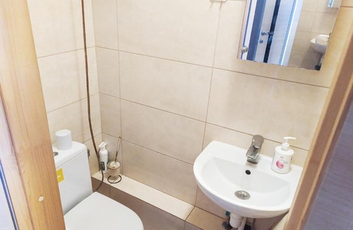 Dzerzhyns'kyi District Apartment | Akvareli appartment 3 persons 0178