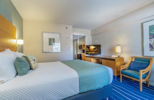 Ala Moana House | Ala Moana Hotel Room Near Beach