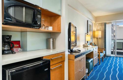Ala Moana House | Ala Moana Hotel Room Near Beach