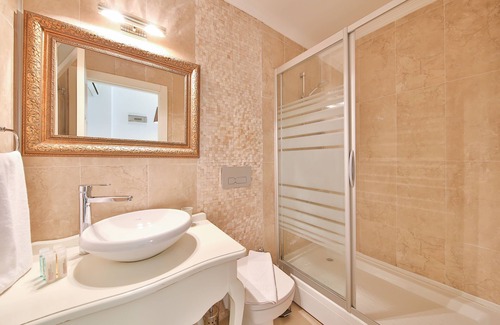 Tokoglu Hotel | Alacati Sorf Hotel