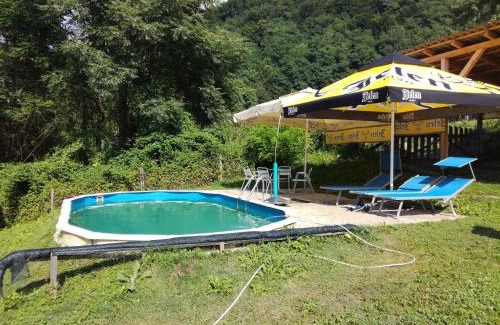 Bajina Basta House | Alaske kolibe