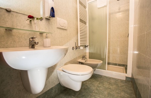 Brunate Hotel | Albergo Vista Lago