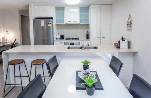 Albion Apartment | Albion Stay Spacious Patio, Pool & Near Transport