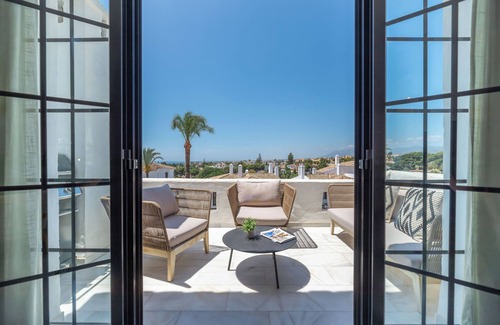 Nueva Andalucia Cottage | Aldea Blanca Duplex Nueva Andalucía