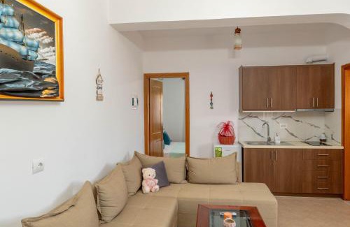 Aliko House | Aldi's Guesthouse