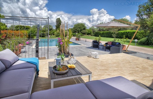 Alghero Villa | Alghero a charming villa with swimming pool, wifi, park, for 6 people
