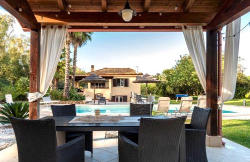 Alghero Villa | Alghero Villa Morena with exclusive swimming pool and large garden