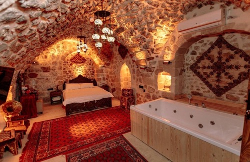 Artuklu Hotel | Ali Paşa Konağı