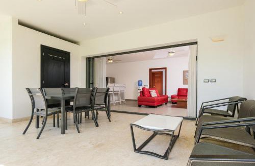 La Iglesia Apartment | Aligio Aparthotel, Beachfront, Las Terrenas