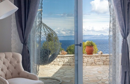 Paxos Villa | Alkioni - Three Bedroom Villa, Sleeps 6