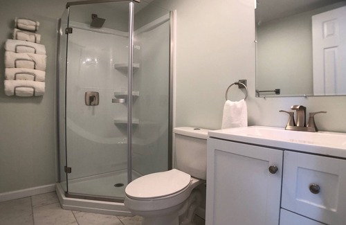 Waterville Apartment | All-inclusive studio apartment with ultilities included-Unit 7