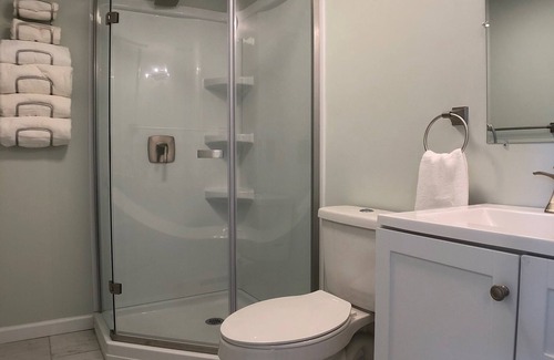 Waterville Apartment | All-inclusive studio apartment with ultilities included-Unit 7