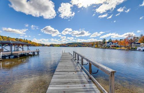 Center Moreland House | All-Season Getaway on Lake Winola Dock and Sunroom!