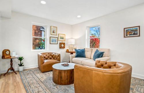 Wardour House | All Star Annapolis Retreat - Walk To Stadium