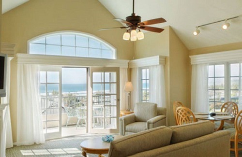 Del Mar Villa | All units are booked for 2024.