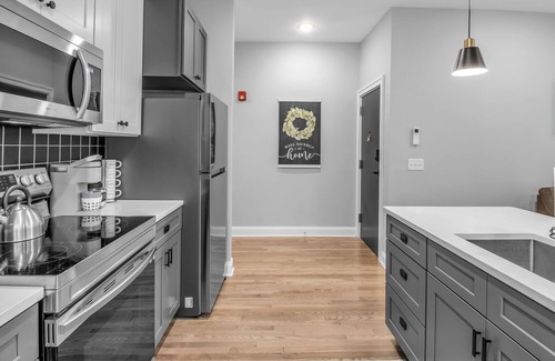 Allentown Apartment | Allentown Renovated Desk Laundry