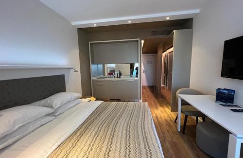 New Boulevard Apartment | Alliance palace sea view
